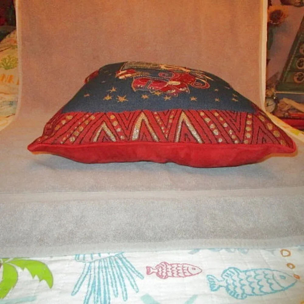 Vtg Laurel Burch Cat Tapestry Pillow 18” Stars Kitty Velvet Metallic Y2K 90s EUC